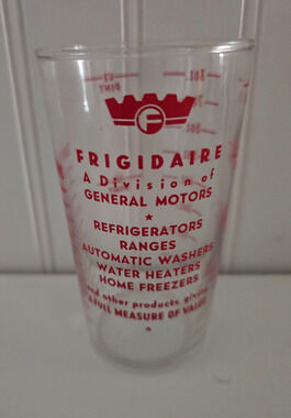 Vintage 1950's Frigidaire 50's Promotional Glass Measuring Cup Red Letters